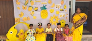 Yellow Day (20)