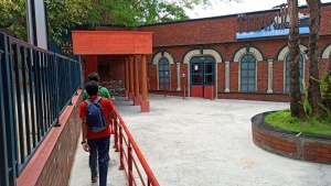 Jollywood Trip Photos (GRADE 9 & 10) (15)
