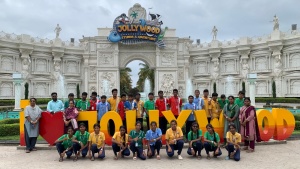 Jollywood Trip Photos (GRADE 9 & 10) (3)