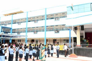 STJ_6728